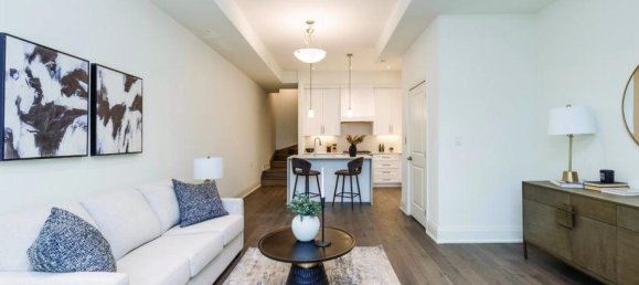 3 bedrooms House in Oakville, Canada No. 745 5