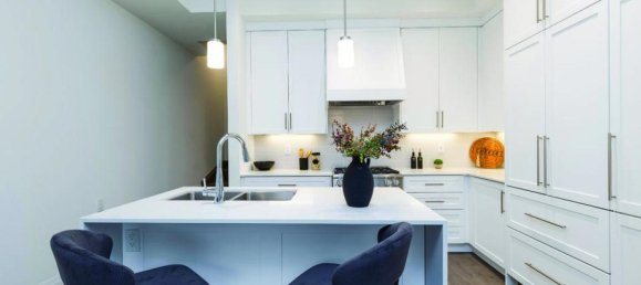 3 bedrooms House in Oakville, Canada No. 745 7