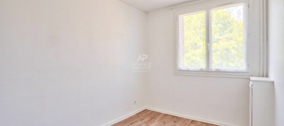 2 bedrooms Apartment in Maisons-Laffitte, France No. 347044 2