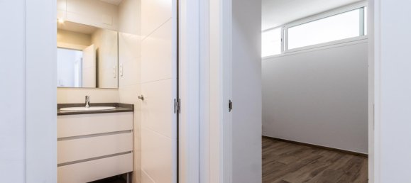 2 bedrooms Apartment in Sabadell, Spain No. 141601 3