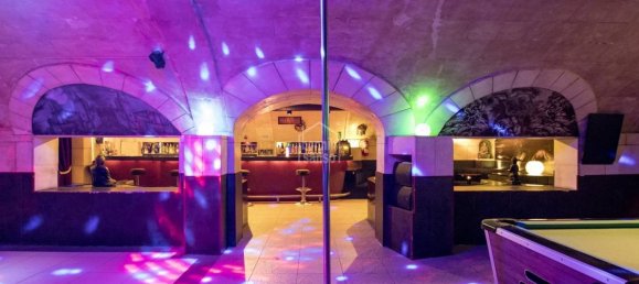 Bar em Es Castell, Spain N.º 2066 14