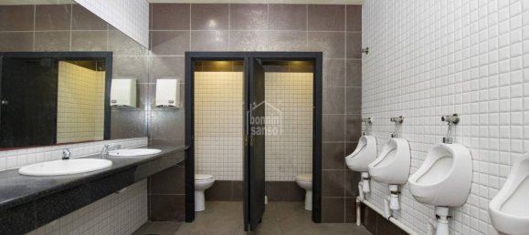 Bar em Es Castell, Spain N.º 2066 4