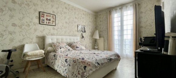 Dúplex de 4 dormitorios en Dreux, France No. 39173 3