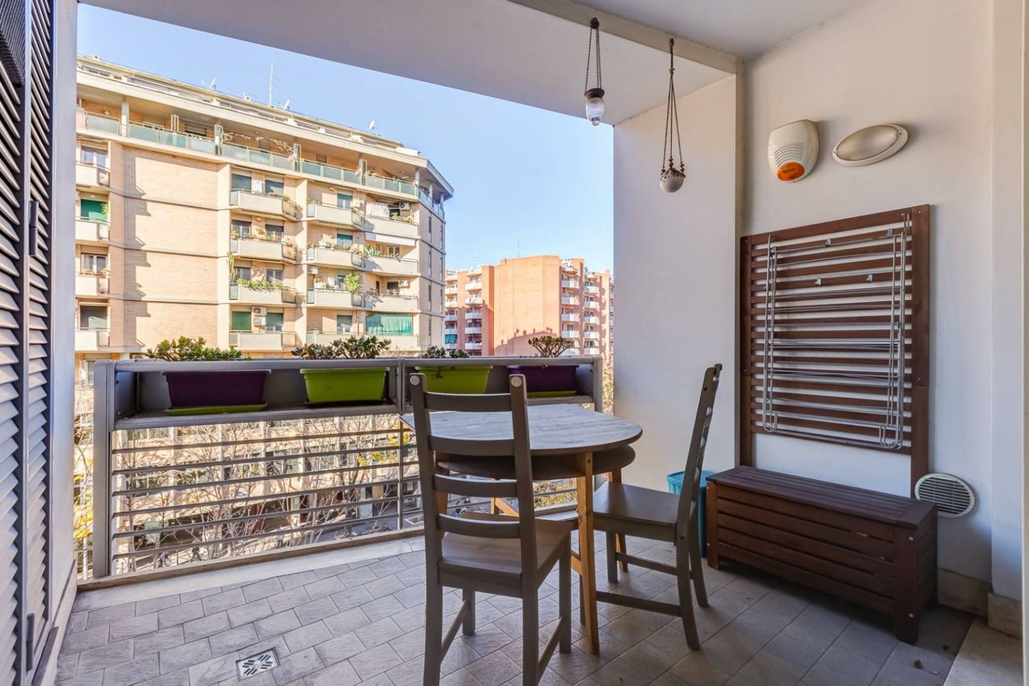 Studio in Rome, Italy No. 214913