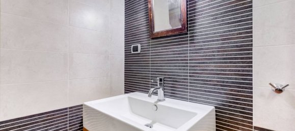 Studio in Rome, Italy No. 214913 73