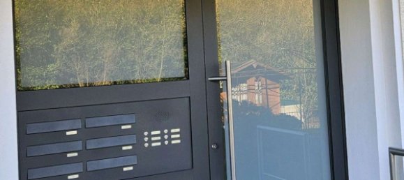 2-salle Appartement à Bielefeld, Germany No. 76437 2