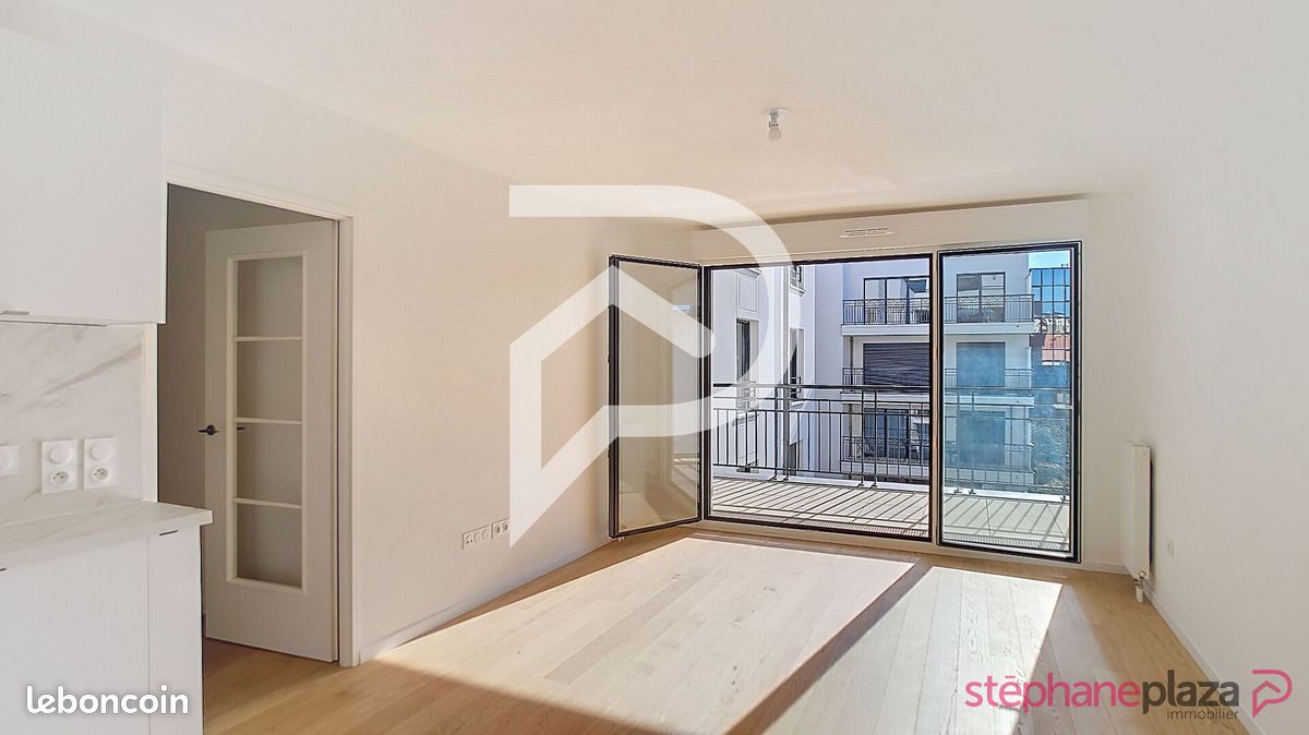 2 Schlafzimmer Wohnung in Puteaux, France, Nr. 118949