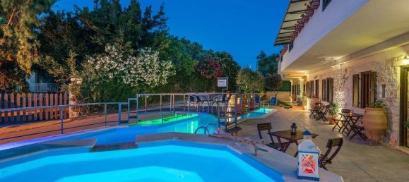 410 m² adosado en venta en Zakynthos, Ionian Islands, Peloponnese, Western Greece and the Ionian, Greece № 3239 4