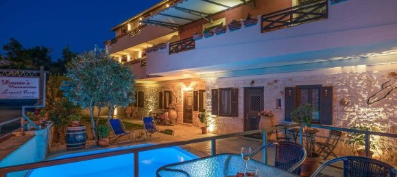 410 m² adosado en venta en Zakynthos, Ionian Islands, Peloponnese, Western Greece and the Ionian, Greece № 3239 3