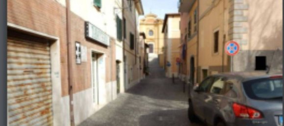 30m² Commercial property in Colonna, Italy No. 197635 3