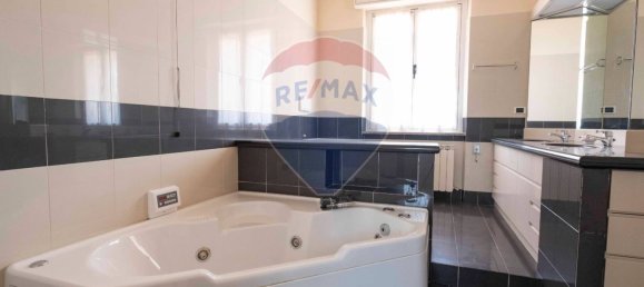 24-salle Villa à Fabriano, Italy No. 262205 31