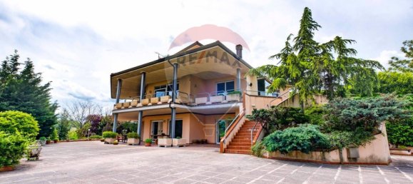 24-salle Villa à Fabriano, Italy No. 262205 40