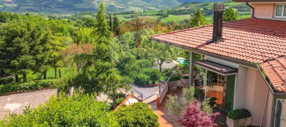 24-salle Villa à Fabriano, Italy No. 262205 10