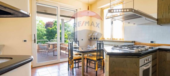 24-salle Villa à Fabriano, Italy No. 262205 23