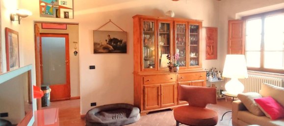 3 bedrooms Apartment in Pisa, Italy No. 377311 3