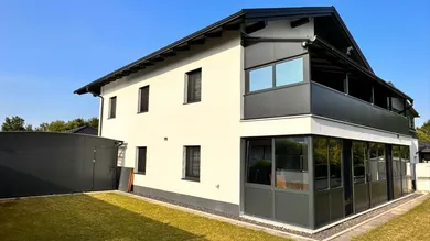 Коммерческая недвижимость с 8 комнатами в Нойхофен им Инкрайс, Австрия № 61896