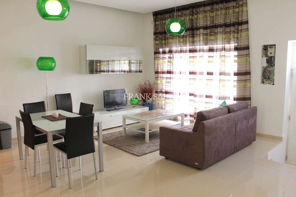 2 bedrooms Maisonette in Sliema, Malta No. 8701