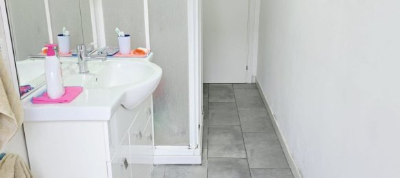 2 bedrooms Apartment in Turin, Italy No. 339614 7