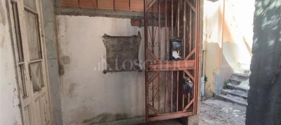 3 Schlafzimmer Haus in Messina, Italy, Nr. 312722 2