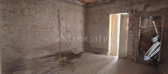 3 Schlafzimmer Haus in Messina, Italy, Nr. 312722 11