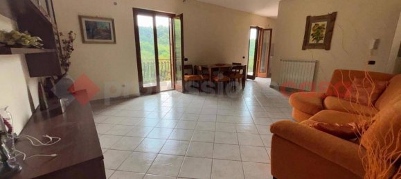 3 rooms Apartment in Carinola, Italy No. 329023 5