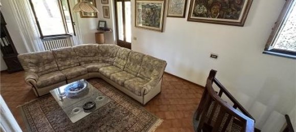 12-salle Maison à Montelupo Fiorentino, Italy No. 32615 22