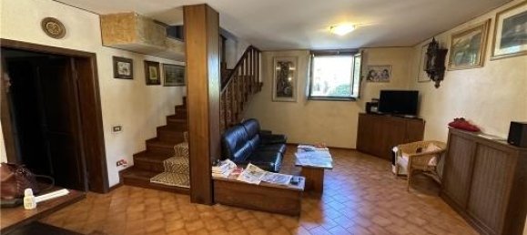 12-salle Maison à Montelupo Fiorentino, Italy No. 32615 26