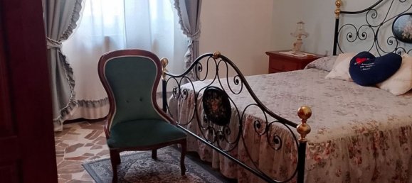 3 Schlafzimmer Wohnung in Campi Bisenzio, Italy, Nr. 337013 21