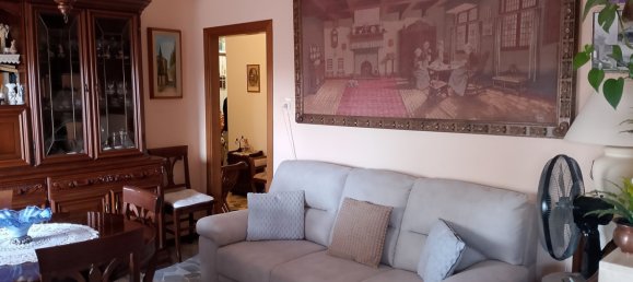 3 Schlafzimmer Wohnung in Campi Bisenzio, Italy, Nr. 337013 15