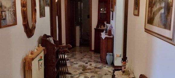 3 Schlafzimmer Wohnung in Campi Bisenzio, Italy, Nr. 337013 17