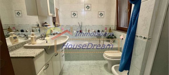 6 rooms House in Castelletto sopra Ticino, Italy No. 110430 4