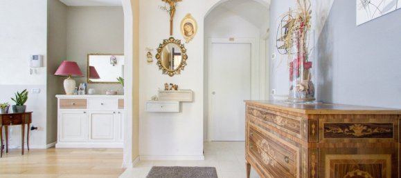 Дом с 3 спальнями в Роверето, Италия № 352633 3