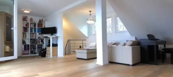 Дуплекс с 2 спальнями в Штутгарт, Германия № 14037 5