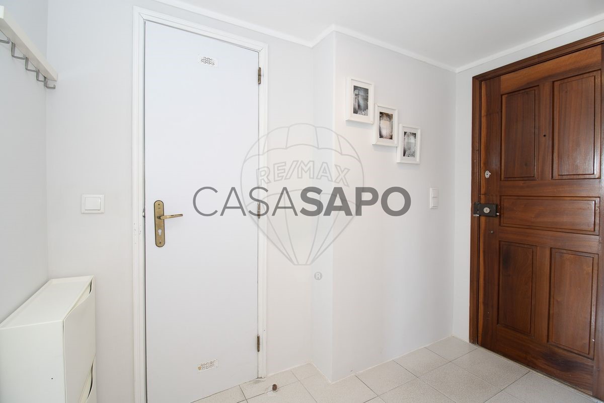 Apartamento de 2 dormitorios en Sintra, Portugal No. 221903