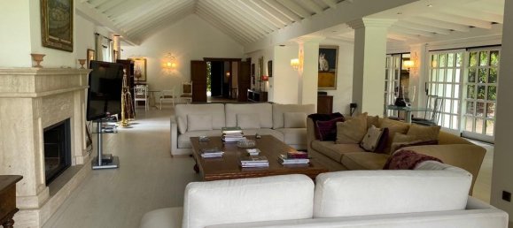 6 bedrooms Villa in Marbella, Spain No. 4474 3