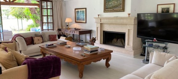 6 bedrooms Villa in Marbella, Spain No. 4474 4