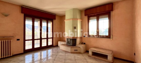 3 Schlafzimmer Wohnung in Gandino, Italy, Nr. 6365 5
