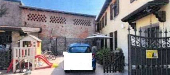 3 bedrooms Apartment in Cermenate, Italy No. 263830 3