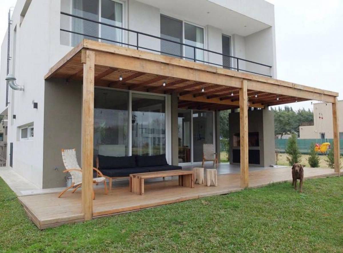 3 bedrooms House in Tigre, Argentina No. 52957