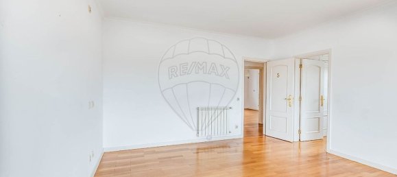 4 غرف نوم منزل في Cascais, Portugal رقم 54696 27