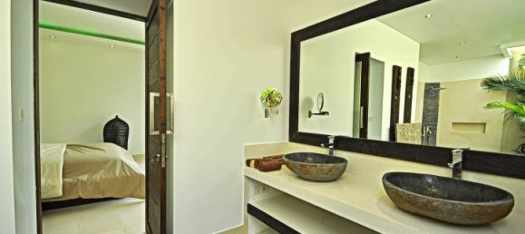 3 Schlafzimmer Villa in Seminyak, Indonesia, Nr. 3473 12
