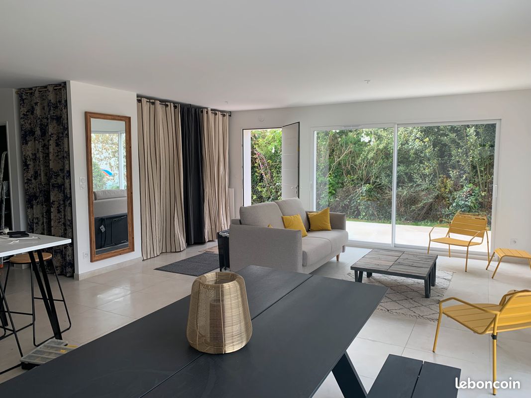 3 chambres Maison à Royan, France No. 296915