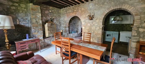 Casa de 14 divisões em Monteriggioni, Italy N.º 45924 3