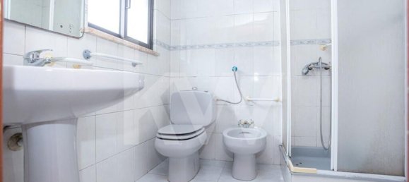 9 bedrooms Apartment in Coimbra, Portugal No. 68875 2