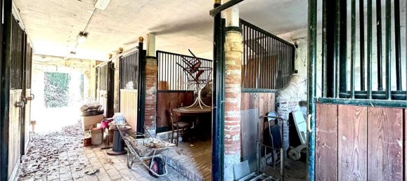 10-Zimmer Haus in Ozzano dell'Emilia, Italy, Nr. 8446 25