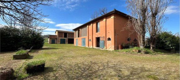 10-Zimmer Haus in Ozzano dell'Emilia, Italy, Nr. 8446 3