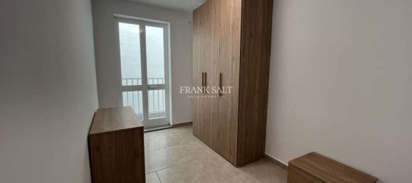 2 bedrooms Apartment in Santa Venera, Malta No. 10255 6