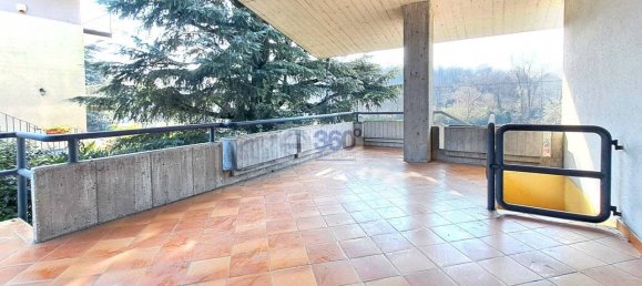 3 bedrooms Villa in Passirano, Italy No. 234731 16