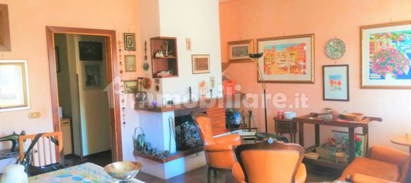 4 bedrooms Apartment in Pentone, Italy No. 92447 12