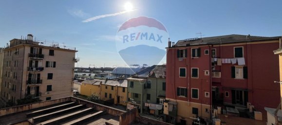 5 rooms Apartment in Genoa, Italy No. 136952 9
